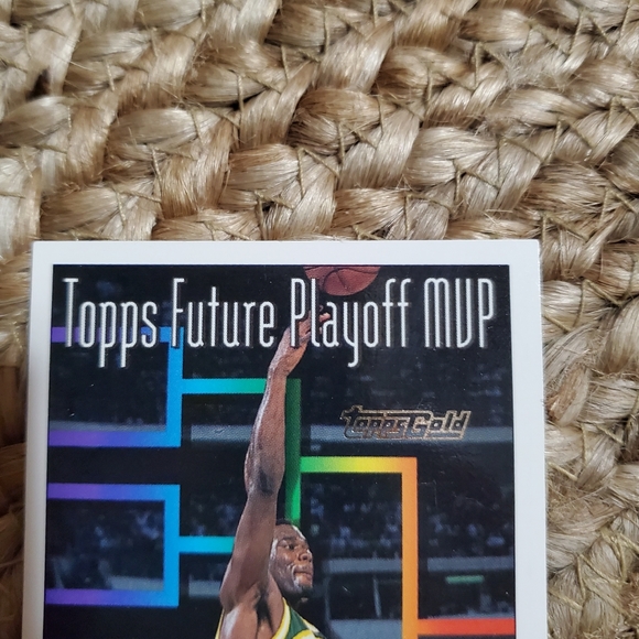 3 - Shawn Kemp Basketball Cards - Picture 3 of 7